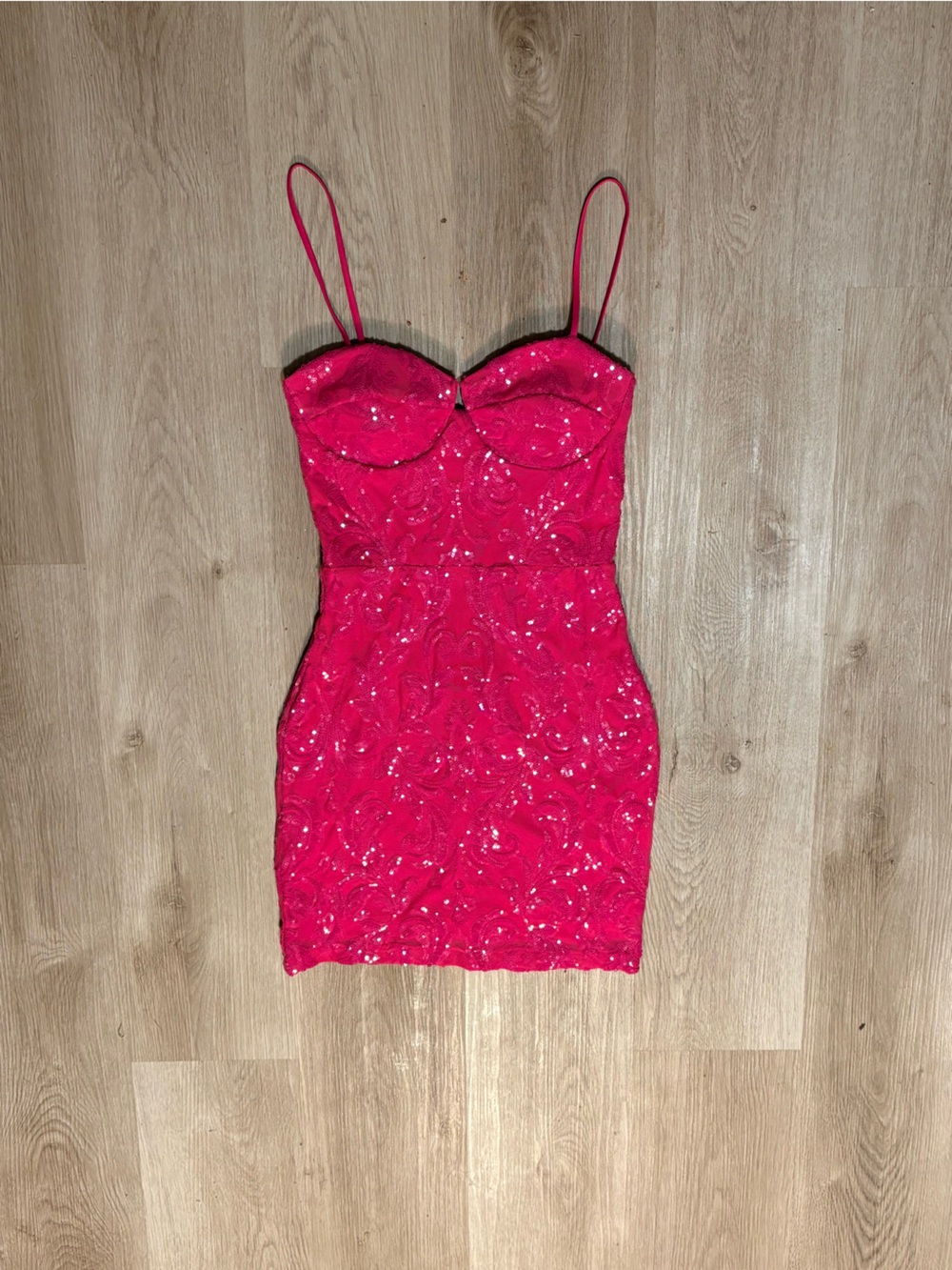 Windsor Hot Pink Sequin Mini Dress Womens Size Small Bodycon Sweetheart Neckline
